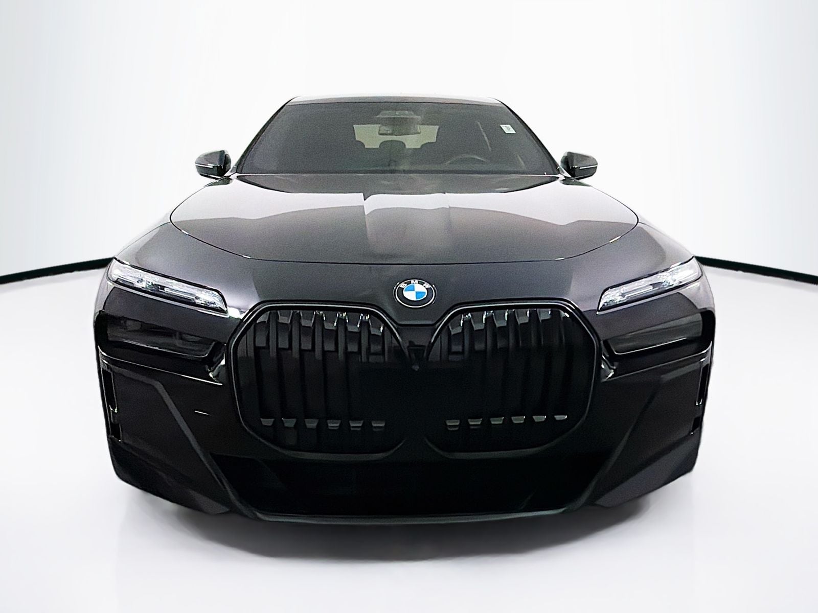bmw 7 series 2024 WBA33EH08RCS55610 image bmw 7 series 2024 WBA33EH08RCS55610 image